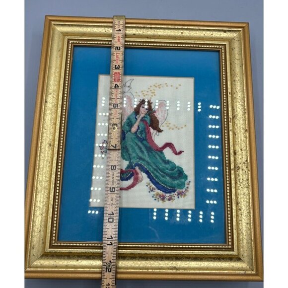 Vtg Set Of 2 Framed Angel Cross-Stitch Art With Gold‎ Frames Colorful Background - Picture 6 of 7